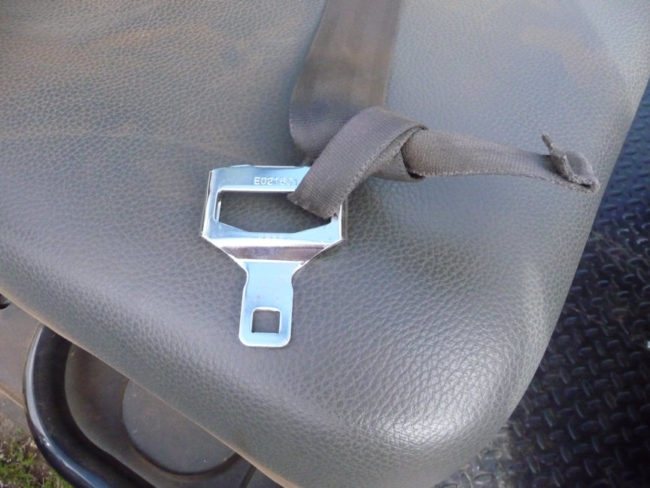 Side-by-Side Seat Belt Safety Expert Witness Bill Uhl 
